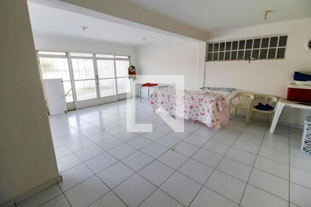 Casa à venda com 310m², 4 quartos e 3 vagasÁrea comum