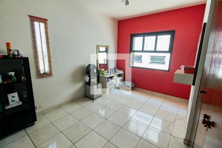 Casa à venda com 310m², 4 quartos e 3 vagasQuarto 2