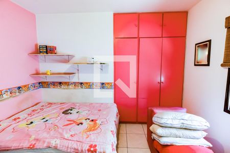 Casa à venda com 310m², 4 quartos e 3 vagasQuarto 3 - Armários