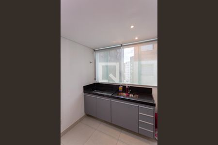 Apartamento para alugar com 100m², 2 quartos e 2 vagasCozinha