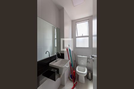 Lavabo de apartamento para alugar com 2 quartos, 121m² em Funcionários, Belo Horizonte