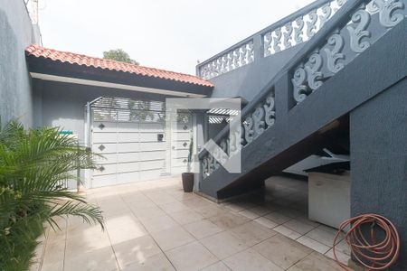 Casa para alugar com 500m², 2 quartos e 5 vagasEntrada