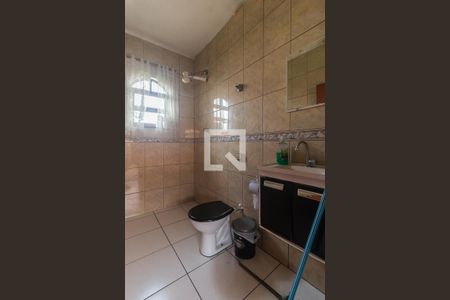 Casa para alugar com 500m², 2 quartos e 5 vagasBanheiro da Área gourmet 