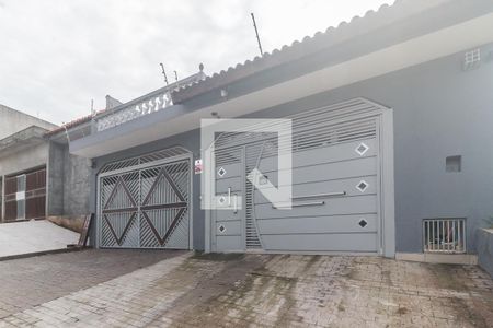 Casa para alugar com 500m², 2 quartos e 5 vagasFachada