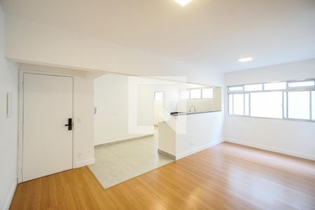 Sala e cozinha de apartamento à venda com 3 quartos, 80m² em Vila Gomes Cardim, São Paulo