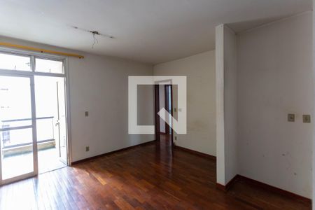 Sala de apartamento para alugar com 3 quartos, 75m² em Nova Suíça, Belo Horizonte