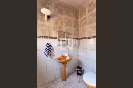 Casa para alugar com 90m², 2 quartos e sem vagaBanheiro