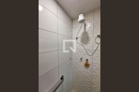 Casa de condomínio à venda com 850m², 4 quartos e 4 vagas Casa de condomínio à venda com 850m², 4 quartos e 4 vagasBanheiro da Suíte 2