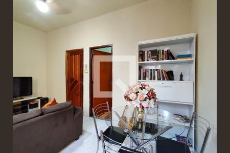 Sala de apartamento para alugar com 2 quartos, 40m² em São Cristóvão, Rio de Janeiro