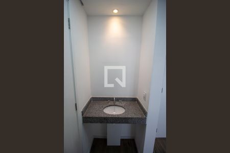 Apartamento para alugar com 33m², 2 quartos e sem vaga Apartamento para alugar com 33m², 2 quartos e sem vagaBanheiro
