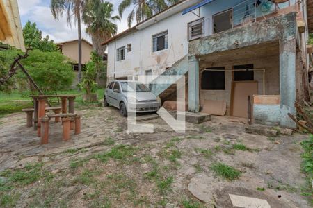 Casa à venda com 130m², 3 quartos e 5 vagasQuintal