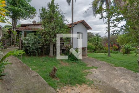 Casa à venda com 130m², 3 quartos e 5 vagasQuintal