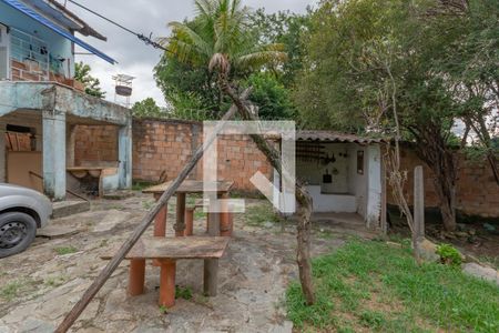 Casa à venda com 130m², 3 quartos e 5 vagasQuintal