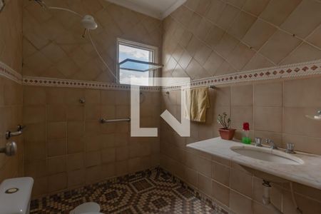 Casa à venda com 130m², 3 quartos e 5 vagasBanheiro Social