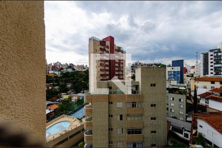 Apartamento à venda com 110m², 2 quartos e 1 vagaVista