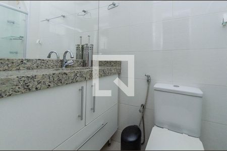 Apartamento à venda com 110m², 2 quartos e 1 vagaBanheiro suíte