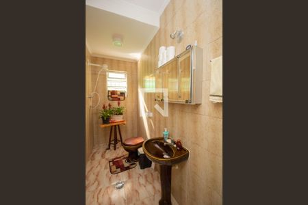 Casa à venda com 260m², 3 quartos e sem vagaBanheiro 1