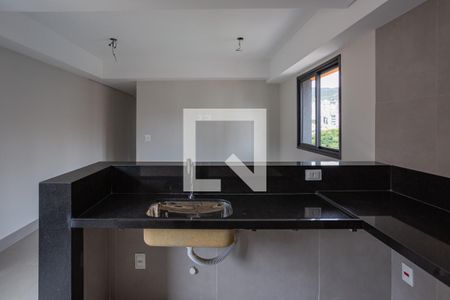 Apartamento à venda com 112m², 2 quartos e 2 vagasCozinha