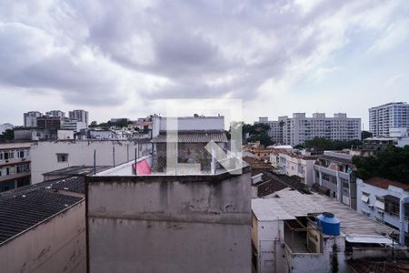 Sala / Quarto Vista de apartamento para alugar com 1 quarto, 30m² em Tijuca, Rio de Janeiro