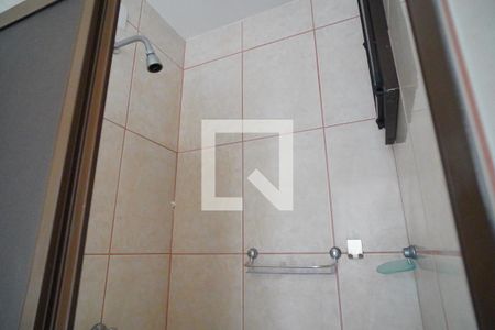 Apartamento para alugar com 69m², 2 quartos e 1 vagaSuíte 2 - Banheiro 