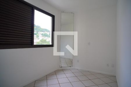 Suíte 2 de apartamento para alugar com 2 quartos, 69m² em Agronômica, Florianópolis