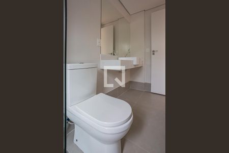 Apartamento à venda com 183m², 2 quartos e 2 vagasBanheiro da Suíte