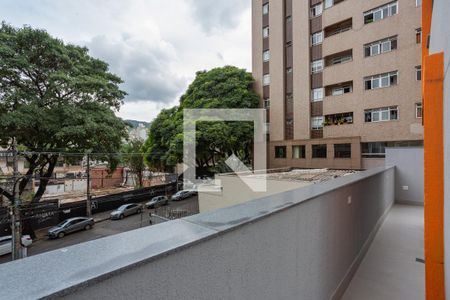 Apartamento à venda com 183m², 2 quartos e 2 vagasVaranda