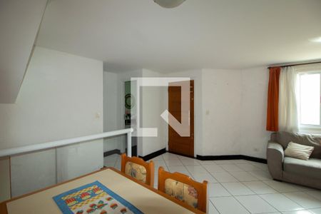 Sala de casa de condomínio à venda com 3 quartos, 105m² em Vila Mazzei, São Paulo