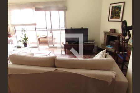 Apartamento à venda com 151m², 4 quartos e 3 vagasSala