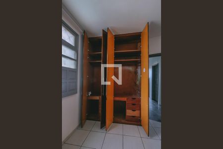 Casa para alugar com 180m², 3 quartos e 3 vagasARMARIOS