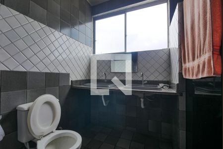 Casa para alugar com 180m², 3 quartos e 3 vagasBanheiro Corredor