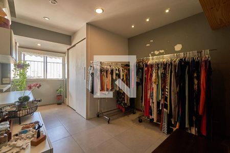 Apartamento à venda com 280m², 4 quartos e 2 vagasQuarto Suite 3