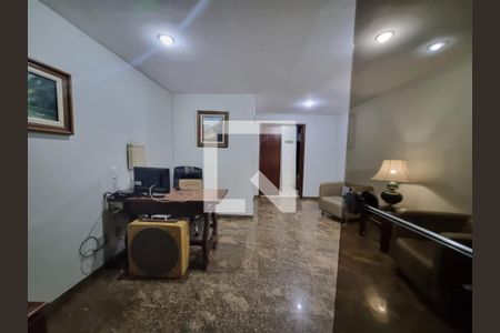 Apartamento à venda com 280m², 4 quartos e 2 vagasHall