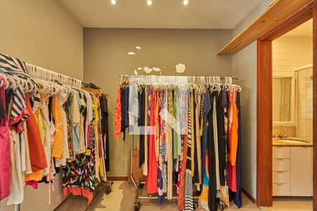 Apartamento à venda com 280m², 4 quartos e 2 vagasQuarto Suite 3