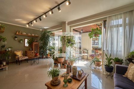 Apartamento à venda com 280m², 4 quartos e 2 vagasSala