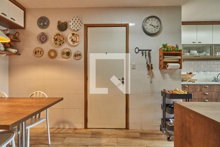 Apartamento à venda com 280m², 4 quartos e 2 vagasCozinha