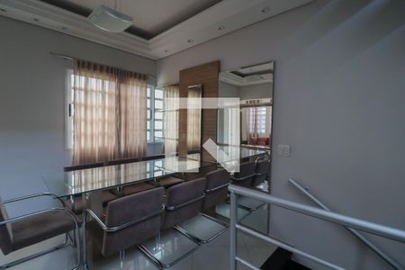 Sala de casa para alugar com 4 quartos, 230m² em Jardim Pitangueiras I, Jundiaí