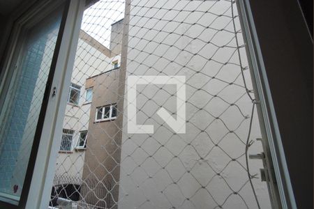 Quarto 1 - Vista de apartamento para alugar com 2 quartos, 79m² em Higienópolis, Porto Alegre