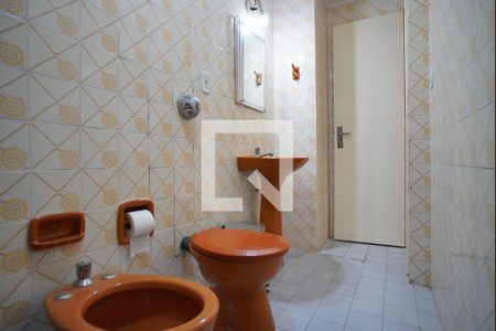 Apartamento para alugar com 79m², 2 quartos e sem vagaBanheiro Corredor