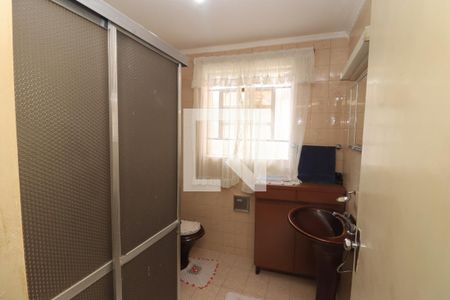 Casa à venda com 105m², 3 quartos e 2 vagasBanheiro