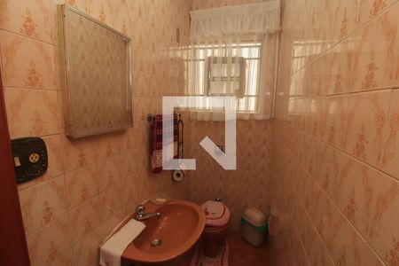 Casa à venda com 105m², 3 quartos e 2 vagasLavabo