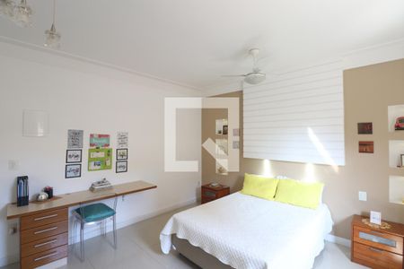 Suite 1  de casa para alugar com 4 quartos, 312m² em Paraíso, São Gonçalo