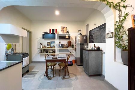 Apartamento para alugar com 149m², 2 quartos e sem vagaCozinha