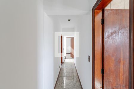 Corredor de casa para alugar com 3 quartos, 110m² em Sacomã, São Paulo