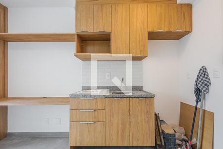 Cozinha de apartamento para alugar com 1 quarto, 24m² em Pinheiros, São Paulo
