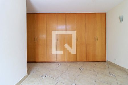 Casa para alugar com 465m², 4 quartos e 3 vagasSuíte 2