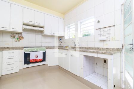 Casa para alugar com 465m², 4 quartos e 3 vagasCozinha