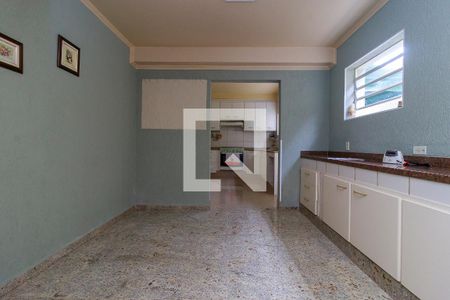 Casa para alugar com 465m², 4 quartos e 3 vagasCozinha
