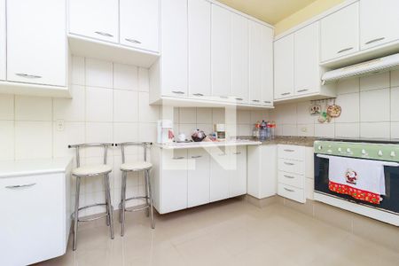 Casa para alugar com 465m², 4 quartos e 3 vagasCozinha