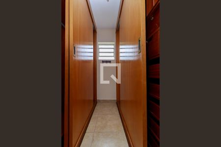 Casa para alugar com 465m², 4 quartos e 3 vagasQuarto 4 - Closet